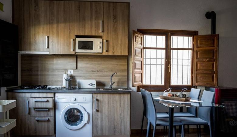 House With 2 Bedrooms In Yeste, With Terrace And Wifi