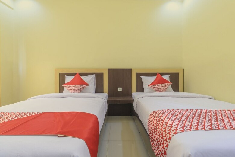 Hostal Oyo 2814 Debitos Hotel