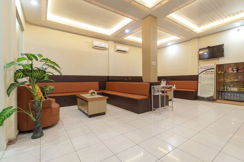 Hostal Oyo 2814 Debitos Hotel