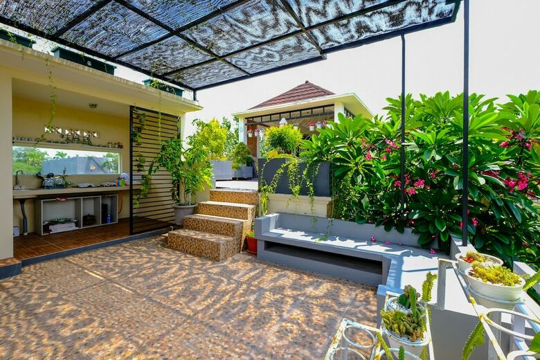 Hostal Oyo 2499 Penginapan Ratu Emas