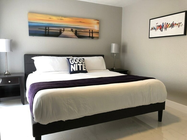 6183 Sandcrest � Walk To Universal! Near Disney, Convention