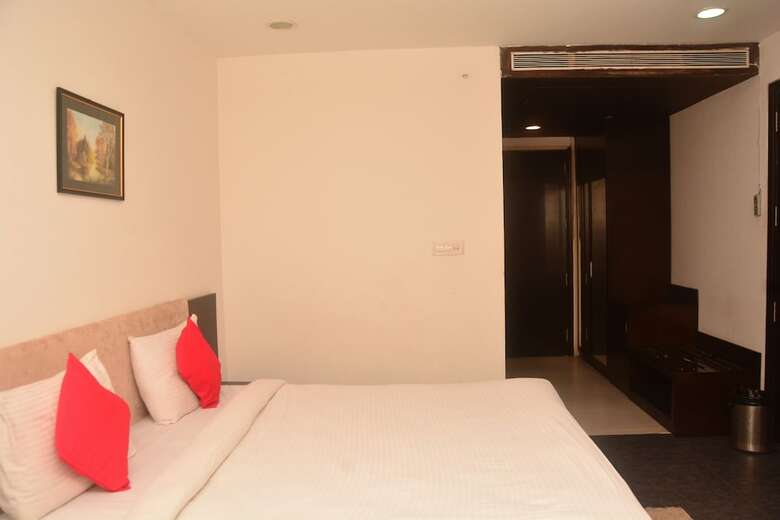 Hotel Shubh Sai