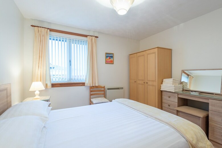 Residencia Clisham Holiday Home