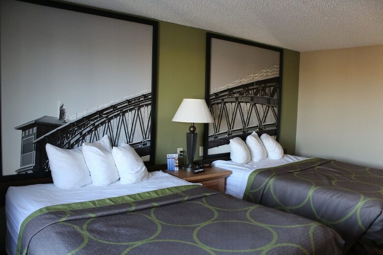 Motel Super 8 By Wyndham Kearney