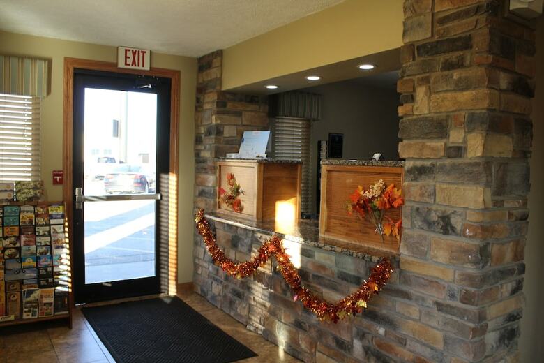 Motel Super 8 By Wyndham Kearney