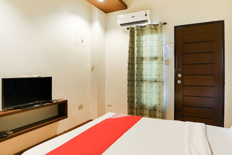 Hotel Oyo 425 Residences By Sirc