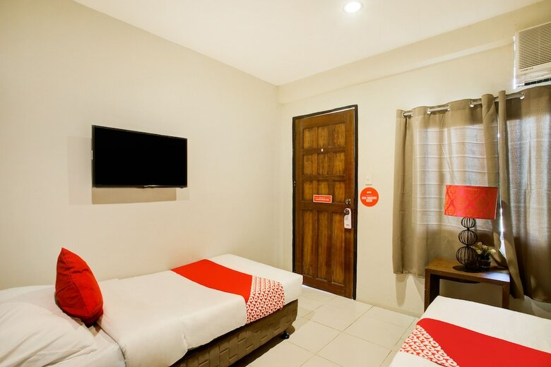 Hotel Oyo 425 Residences By Sirc