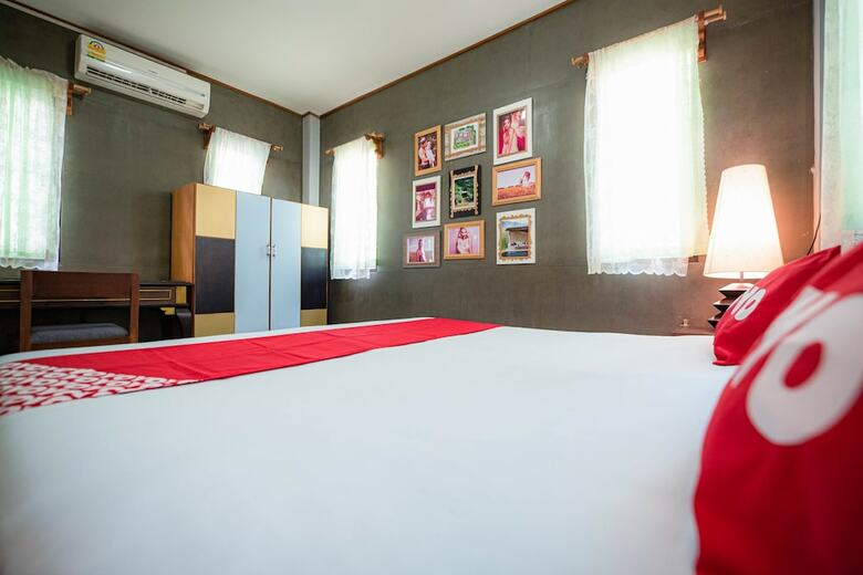 Hotel Oyo 569 AA Resort