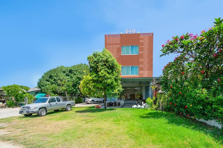 Hotel Oyo Peamsook Resort