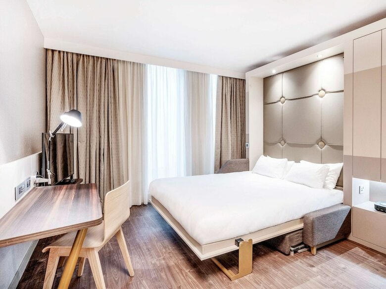 Aparthotel Adagio Leicester