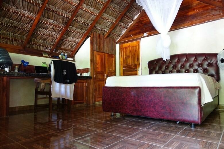 Bed & Breakfast Lualemba Bungalows