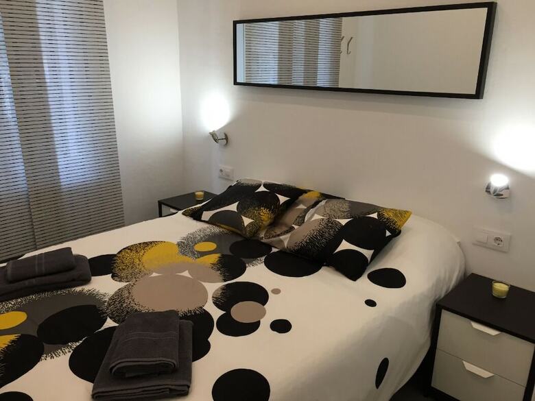 Apartamentos Suite Place Barcelona Diputaci�