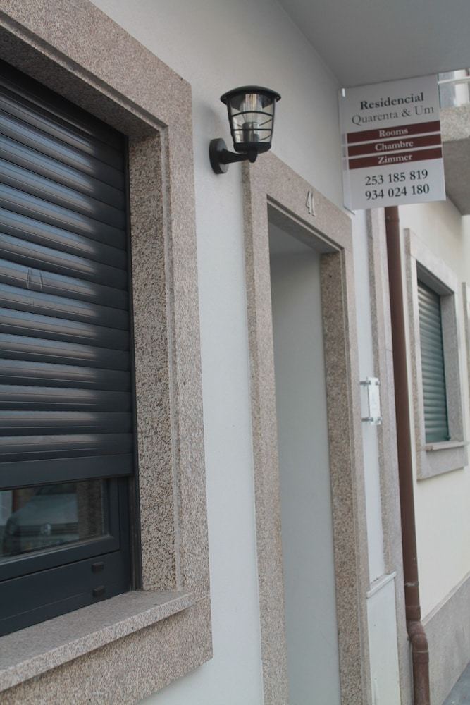 Hotel Residencial Kuarenta&um