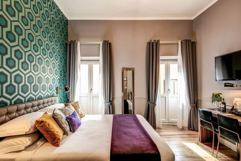 Tree Charme Parliament Boutique Hotel