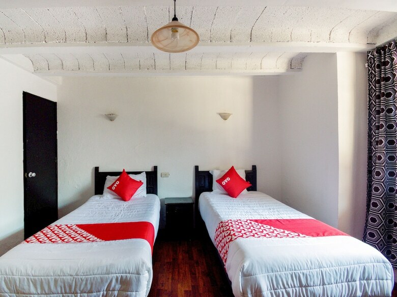 Oyo Hotel Montecarlo