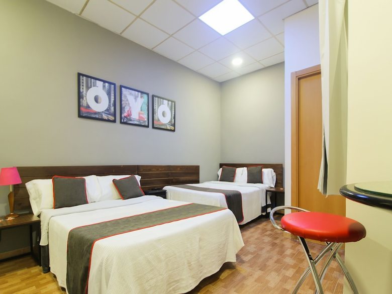 Hotel Oyo Ch Murallas II
