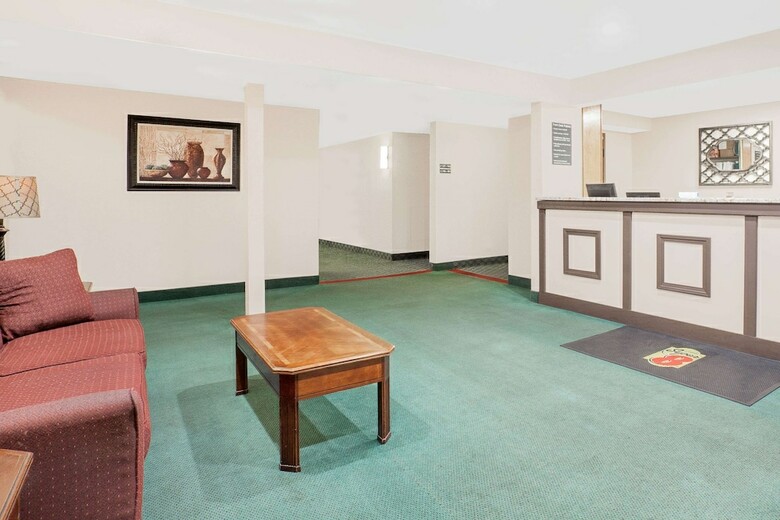 Motel Super 8 By Wyndham Middletown