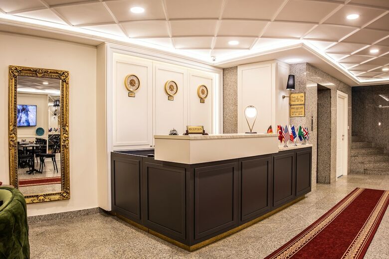 Royal Bosphorus Hotel