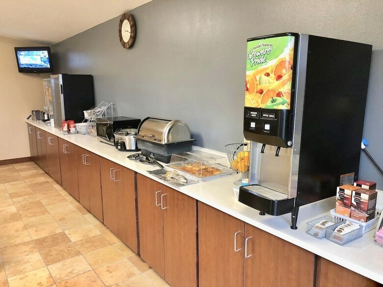 Motel Super 8 By Wyndham Huron