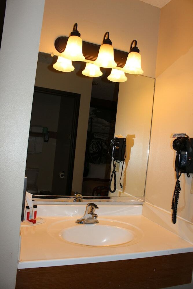 Motel Super 8 By Wyndham Chamberlain Sd