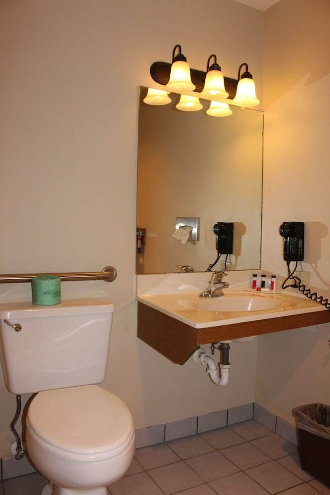 Motel Super 8 By Wyndham Chamberlain Sd