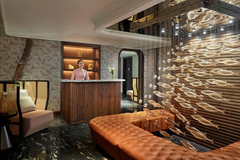 Peridot Grand Hotel & Spa By Aira