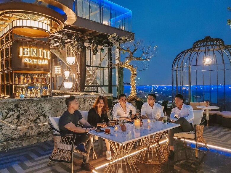 Peridot Grand Hotel & Spa By Aira