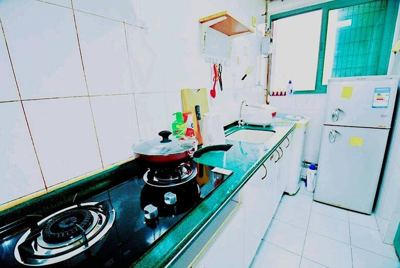 Apartamentos Avatar Blue Castle Queen Bed High Rise View
