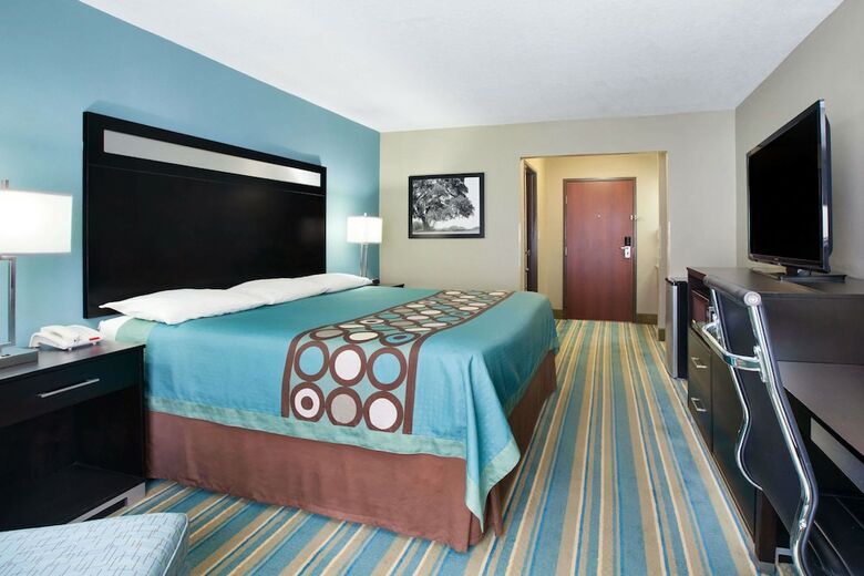 Motel Super 8 By Wyndham Sulphur