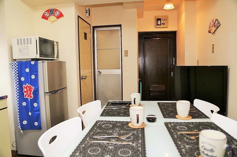 Otsuka Station Apartment Hotel