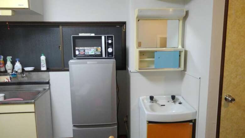 Otsuka Station Apartment Hotel