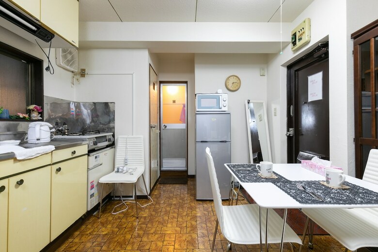 Otsuka Station Apartment Hotel