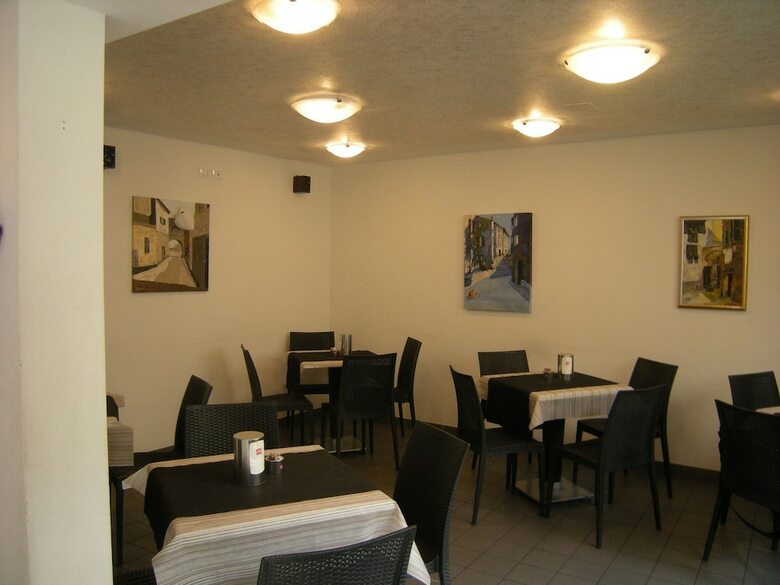 Hotel Al 106 Affittacamere E Bar