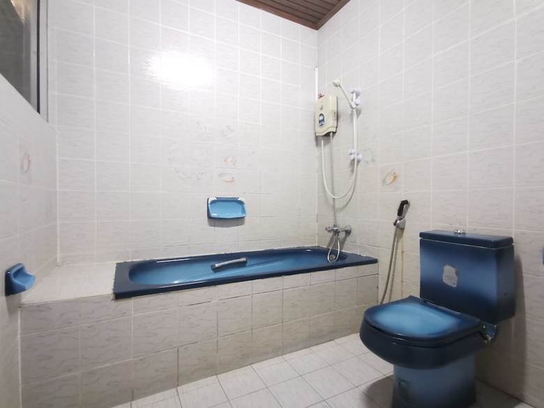 Oyo 89864 Hotel Holiday Park
