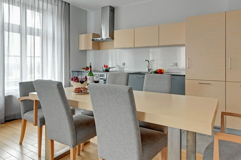 Old Town Aparthotel By Welcome Apartment