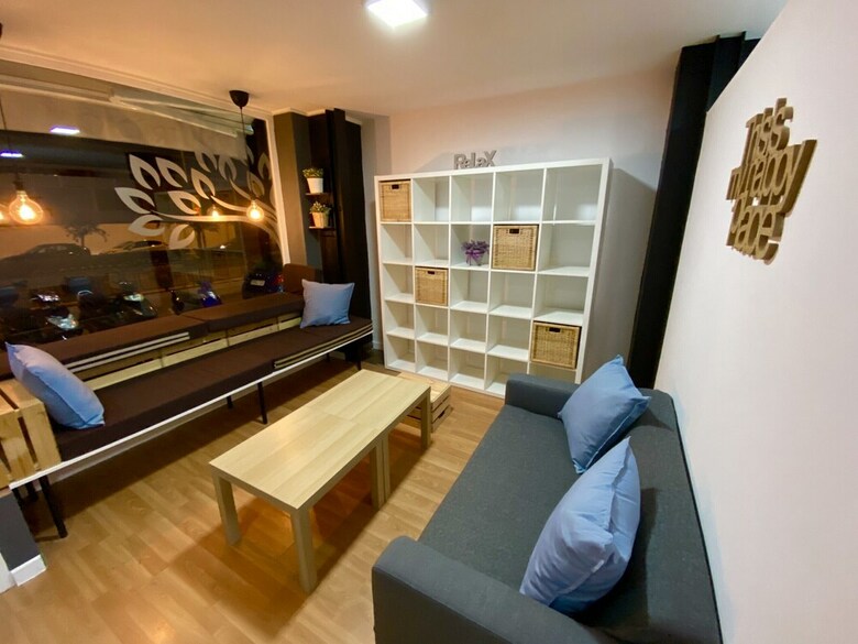 Hostal Hostel Gym Canovas Nerja