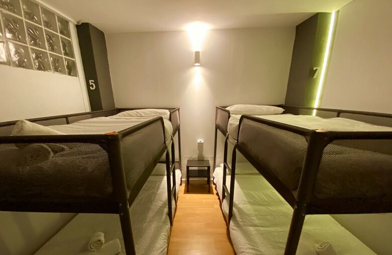Hostal Hostel Gym Canovas Nerja
