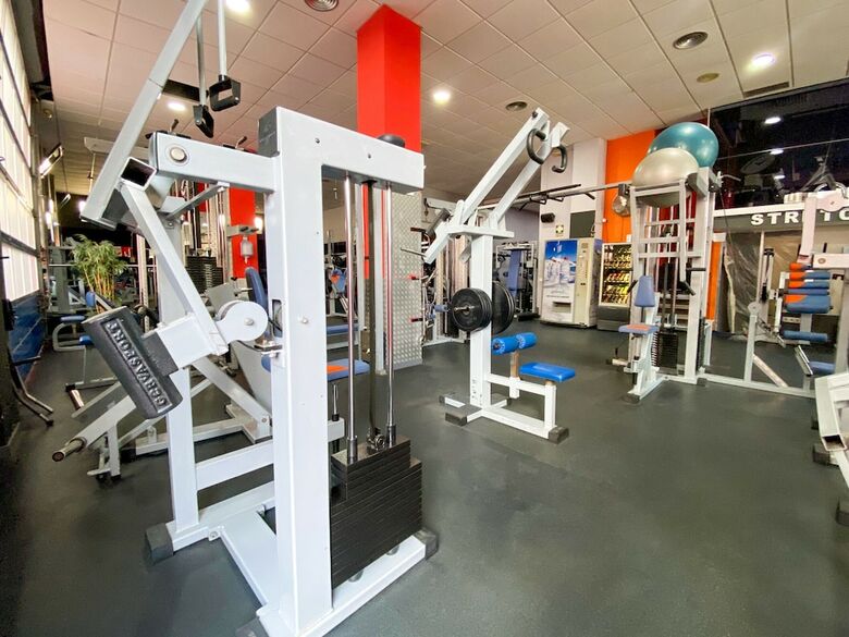 Hostal Hostel Gym Canovas Nerja
