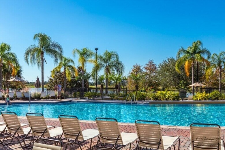 Pool View Penthouse