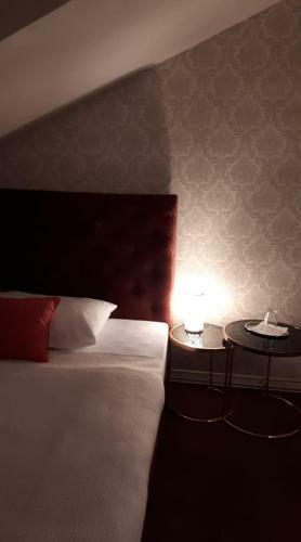 Hostal Penzi�n Aira
