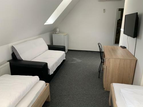 Hostal Penzion Holiday