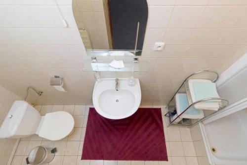 Bed & Breakfast Penzi�n Grand