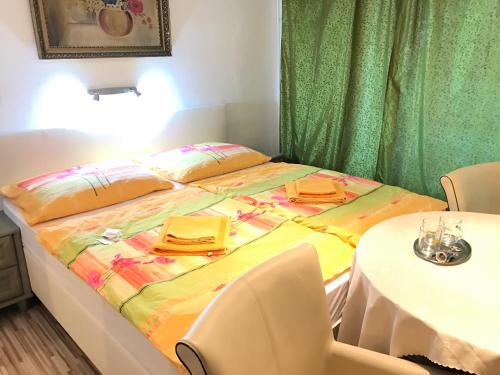 Hostal Penzi�n O�za
