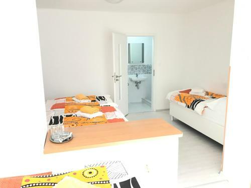 Hostal Penzi�n O�za