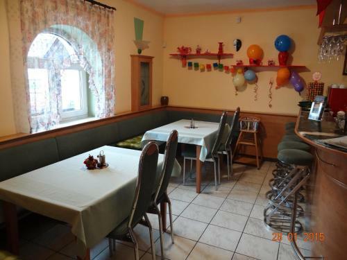 Hostal Penzion Eso