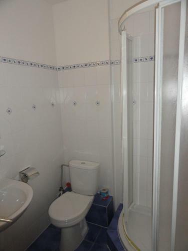 Hostal Penzion Eka