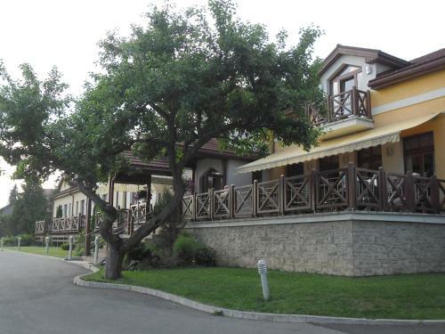 Hotel Rohozna