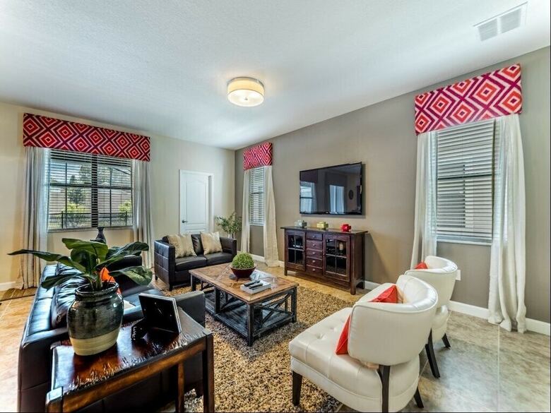 Stunning Champion's Home