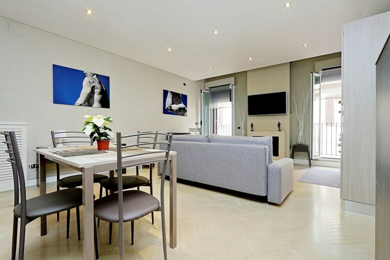 Spanish Steps Modern Apartment Balcony