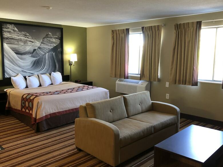 Motel Super 8 By Wyndham S Jordan/sandy/slc Area